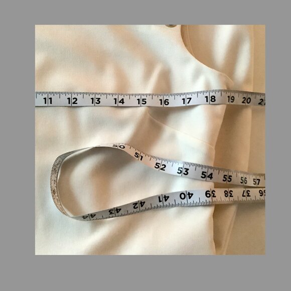 Nine West Sleeveless, Cream Dress w/ embellishments, Size 14, lined w/ side zip - Picture 15 of 16